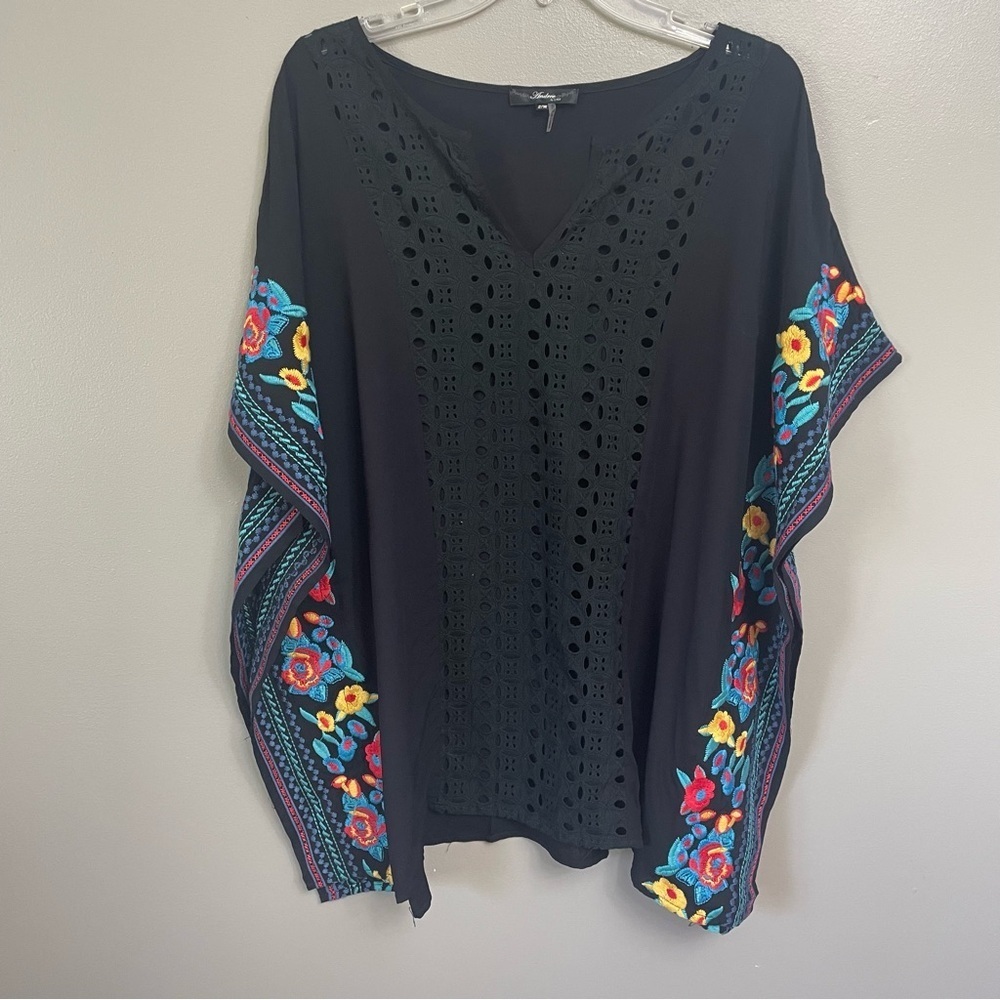 ANDREE women’s size Small Medium black embroidered poncho top boxy boho